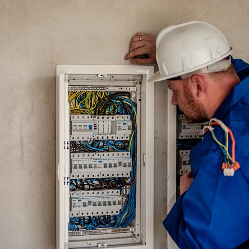 Electrician 2755683